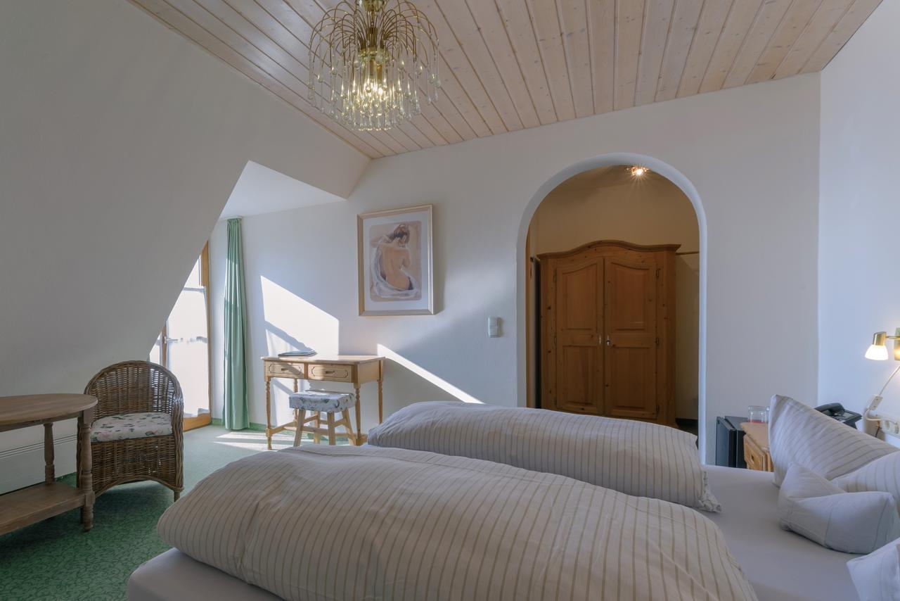 Hotel "Malerwinkel" Gmbh Seeon-Seebruck Buitenkant foto